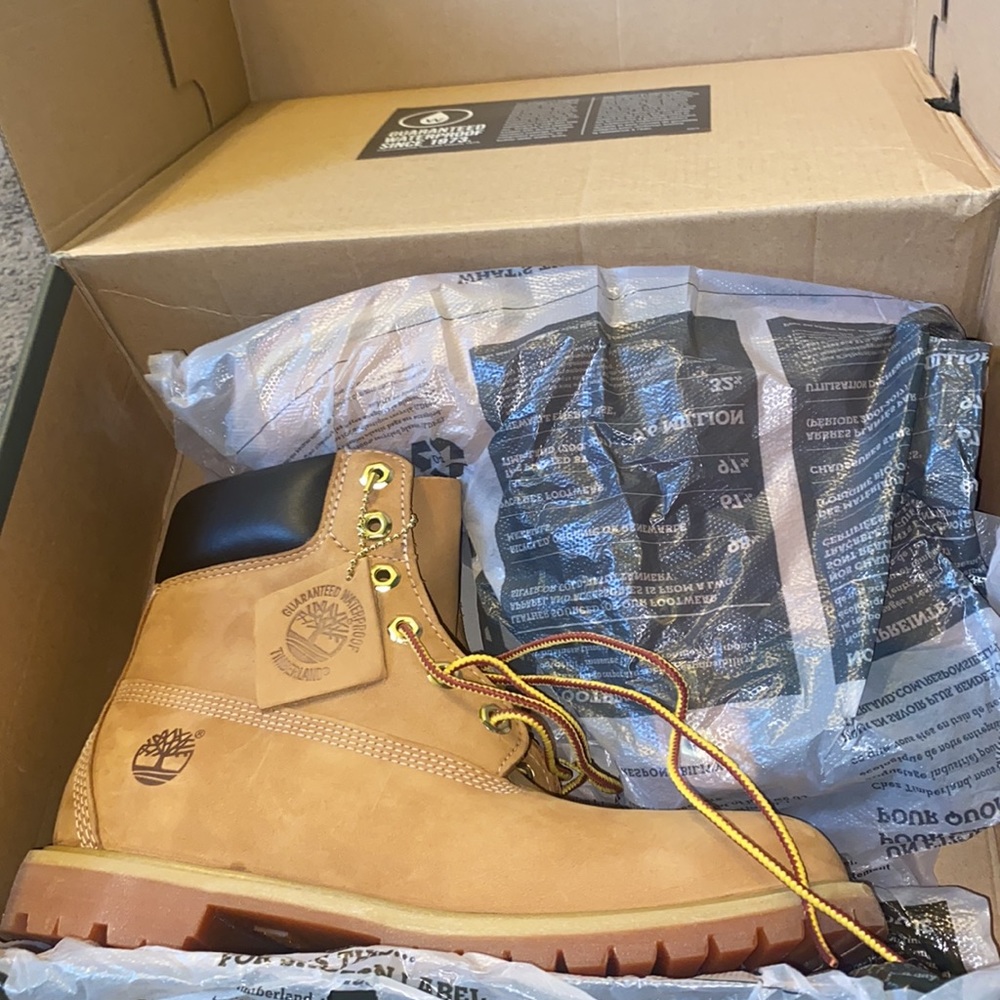 COPY - WOMEN TIMBERLAND BOOTS SZ 91/2